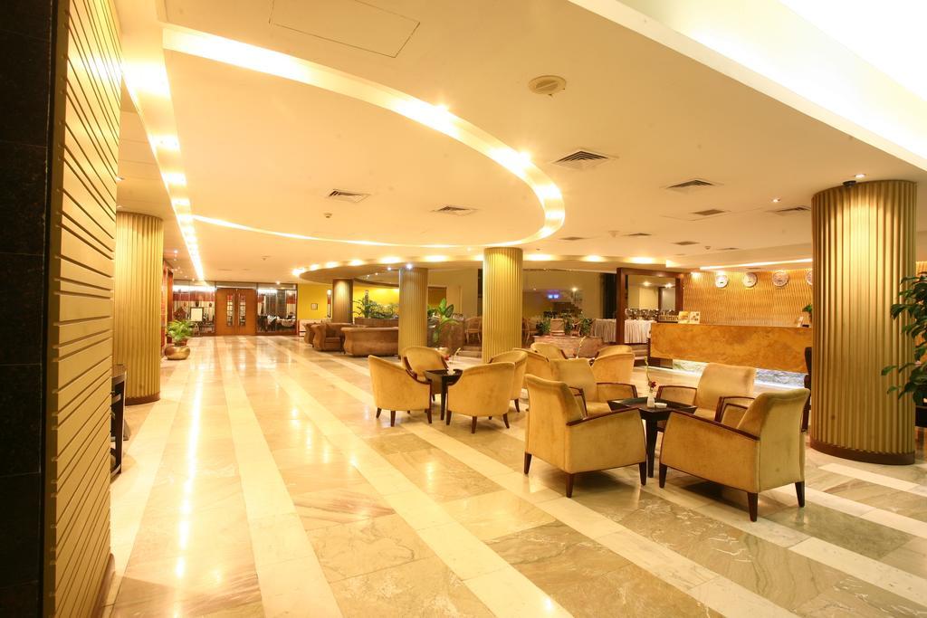 Rose View Hotel Sylhet Buitenkant foto