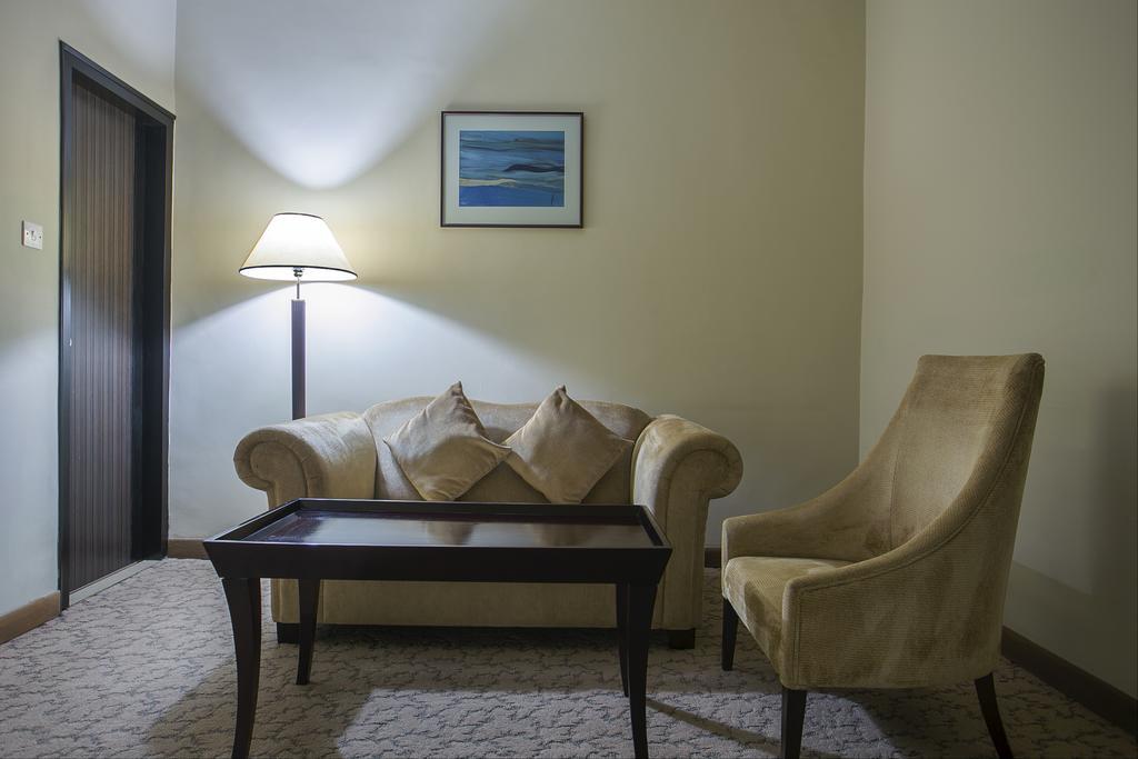 Rose View Hotel Sylhet Buitenkant foto