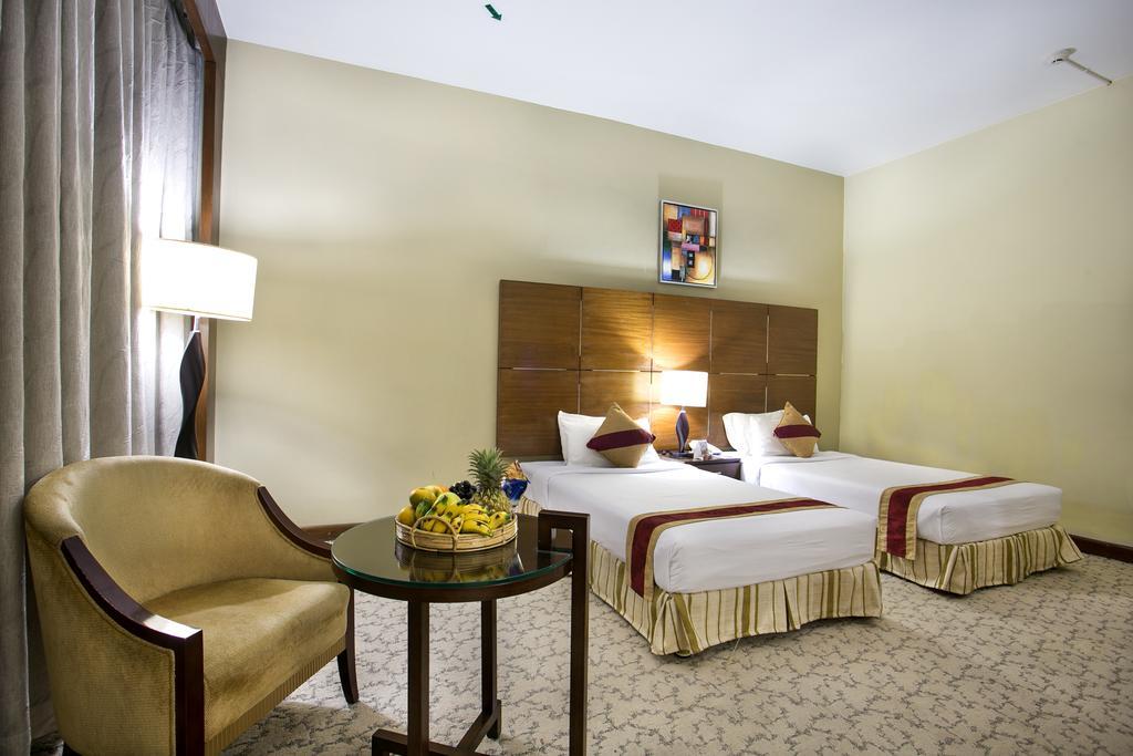 Rose View Hotel Sylhet Buitenkant foto